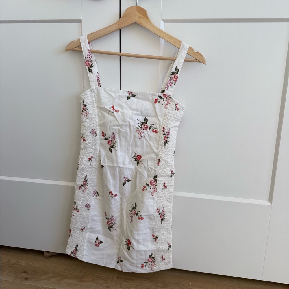 FOREVER 21 White Floral Mini Dress